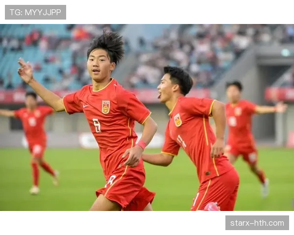 新赛季足球格局生变：多支球队剑指冠军，打破垄断成热议焦点