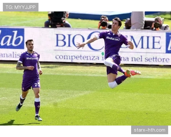 弗拉霍维奇：从紫百合锋霸到斑马支点的角色转变解析