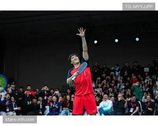 傅海峰居然这么能省，连球拍都用第二手的？这生活差距我服！